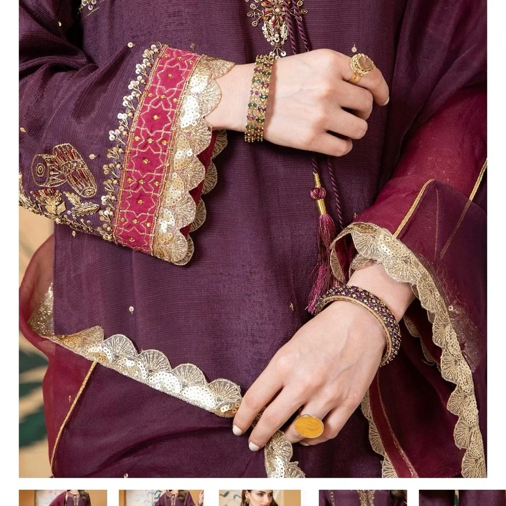 Zaaviay - Chic Burgundy and Gold Women's Suit ( Ranjhana -Three Piece) - Picture 10 of 14